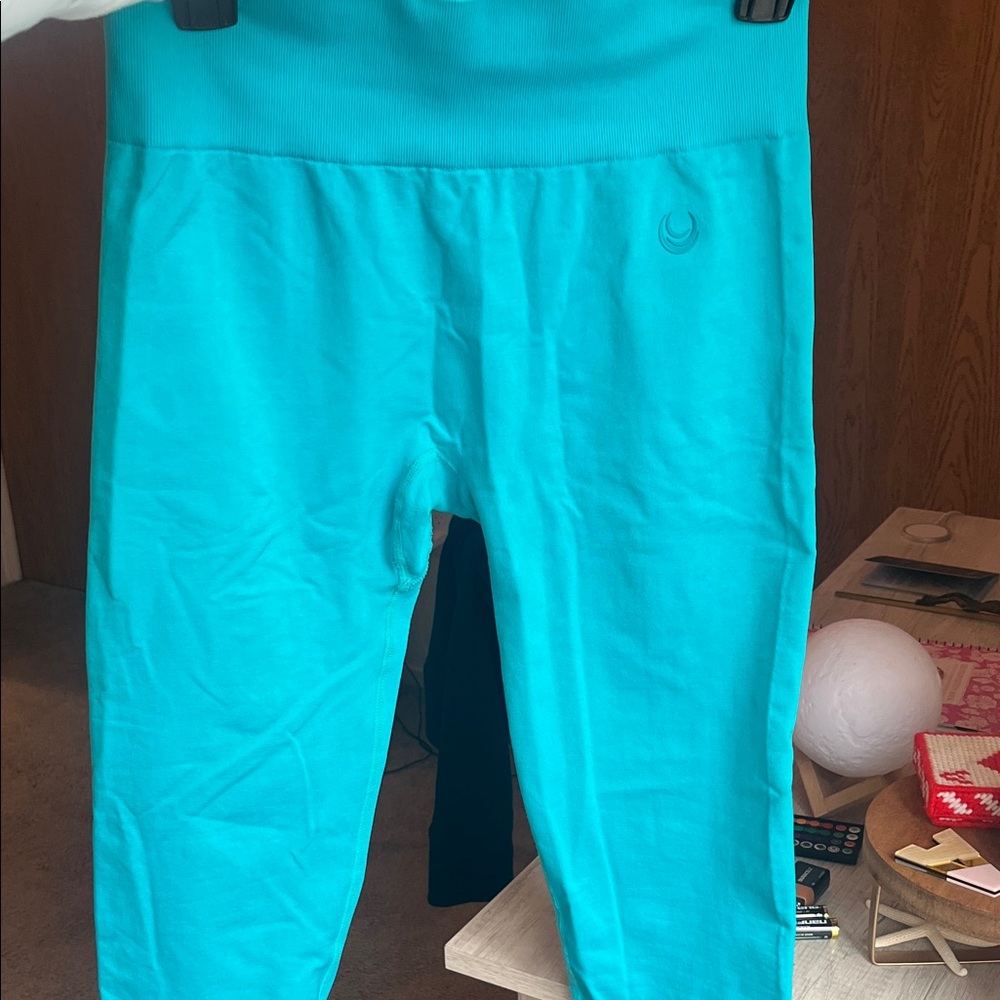Women's Teal High-Waisted Leggings